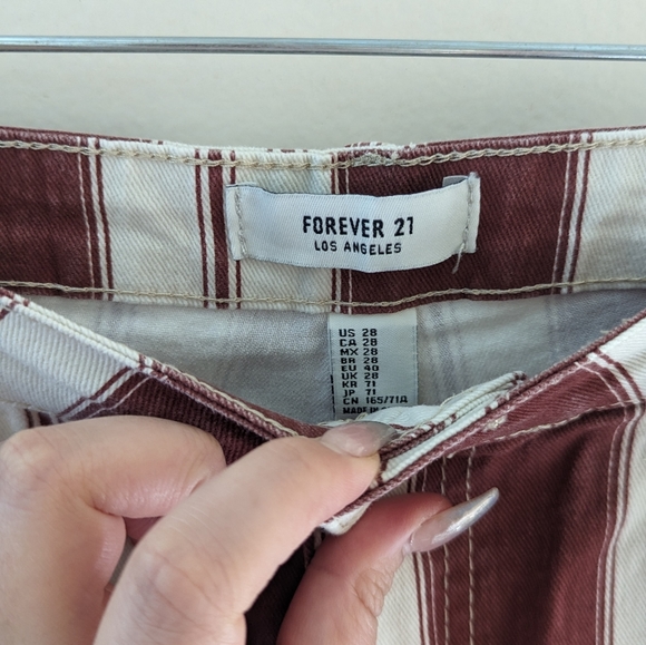 Forever 21 Red & White Striped Jeans - Picture 3 of 6
